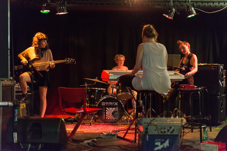 Pink Noise Girls Rock Camp in Linz, 2015