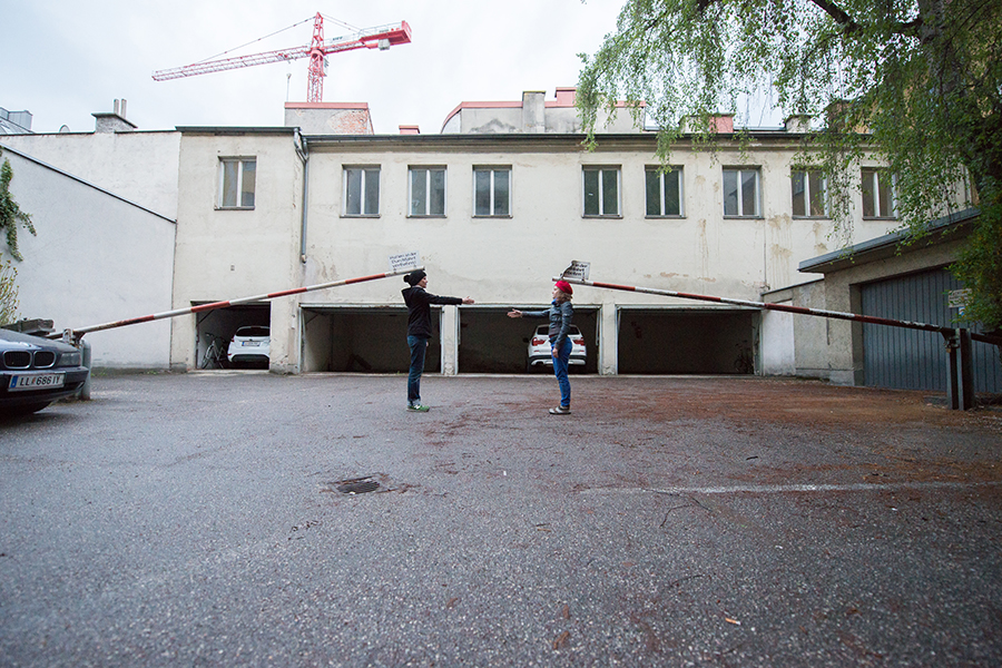 Disparat 14, organisiert vom Kunstbüro Travolta im Kunstraum Goethestraße xtd, 2014